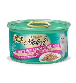 Fancy Feast
White Meat Chicken Florentine Medley With Garden Greens